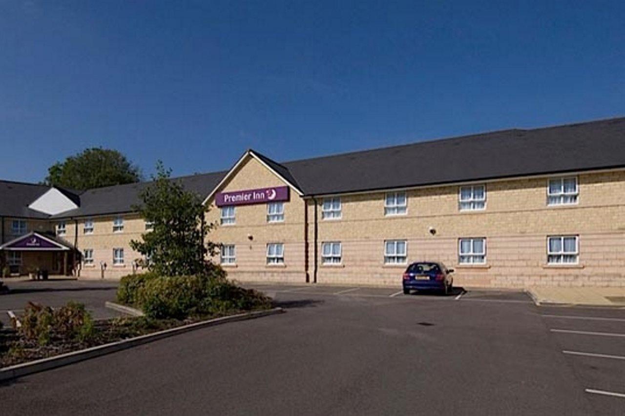 Premier Inn Chippenham Chippenham  Esterno foto
