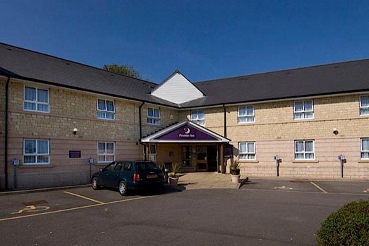 Premier Inn Chippenham Chippenham  Esterno foto